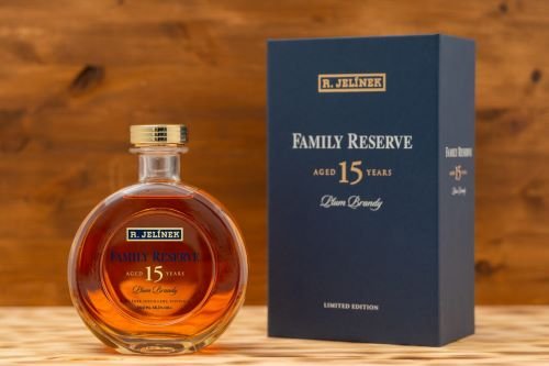 Slivovitz Family Reserve 15YO 0,7Л 45,3% / Slivovice Family Reserve 15y 0,7L 45,3%